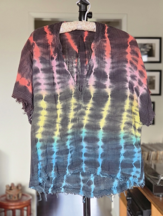 cloth & stone Tops - Boho Chic Tie-Dye Tunic - Muslin Cotton Short Sleeve Frayed Hems